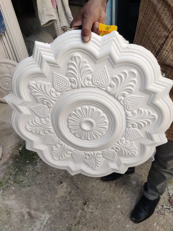 Plafond en staff moderne Cameroun